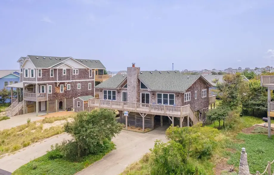 Pelicans Watch 136-A