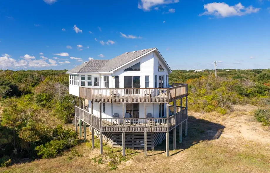 This D.E.R.N. House CV-51